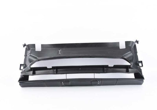 Lower air duct for BMW 2 Series F22, F23 (OEM 51747290604). Original BMW