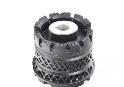Silentblock de goma OEM 33326850395 para MINI F55, F56, F57 (todos los modelos compatibles). Pieza original MINI. Ideal para mantener la estabilidad y reducir vibraciones del tren trasero.