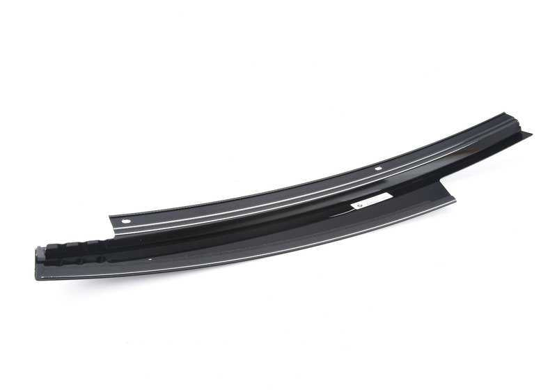 Moldura de marco de ventana pilar B puerta delantera izquierda OEM 51337317789 para BMW F16, F86. Original BMW.