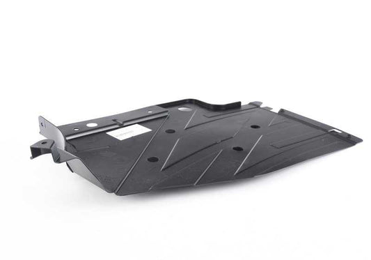 Extensión lateral izquierda de cubre bajos OEM 51758062221 para BMW F80, F82, F83. Original BMW.