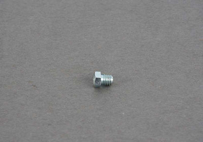 Conector de tubería OEM 07119960260 para BMW E46, E90, E91, E92, E93, E81, E82, E87, E88, F20, F21, F22, F23, F30, F31, F32, F33, F34, F36, X1 E84. Original BMW.
