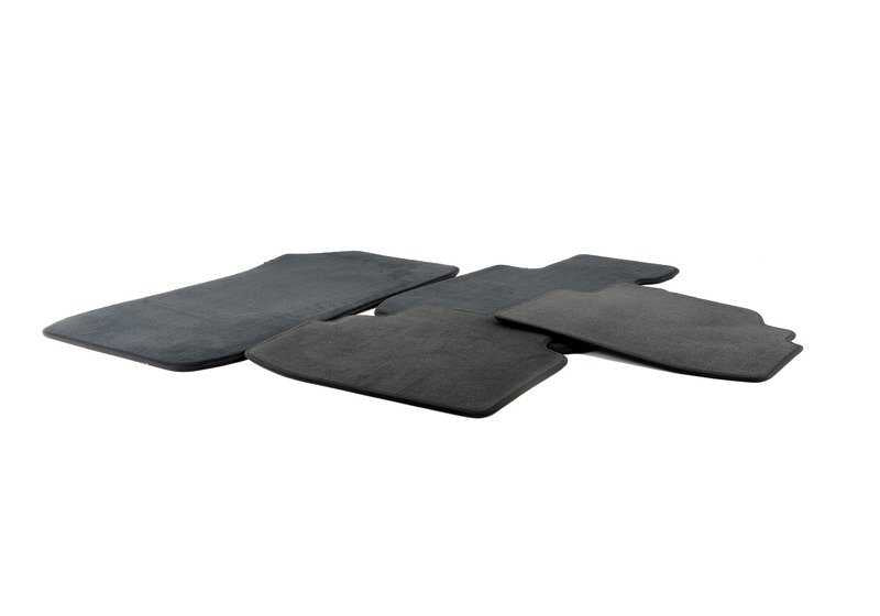 Alfombrillas de velours antracita OEM 51477316595 para BMW Serie 3 E92, E92 LCI, E93. Delanteras y traseras. Original BMW.