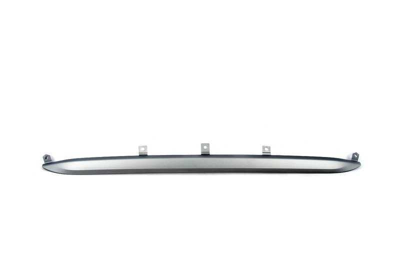 Embellecedor trasero parachoques OEM 51777238461 para BMW X3 F25 (sDrive18d, xDrive20d, xDrive20i) 2010–2017. Compatible con variantes manuales y automáticas. Original BMW.