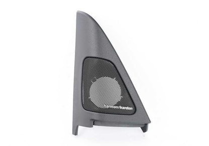 Moule d'angle intérieur gauche pour BMW 3 E92, E92N, E93, E93N (OEM 51337270893). BMW d'origine.