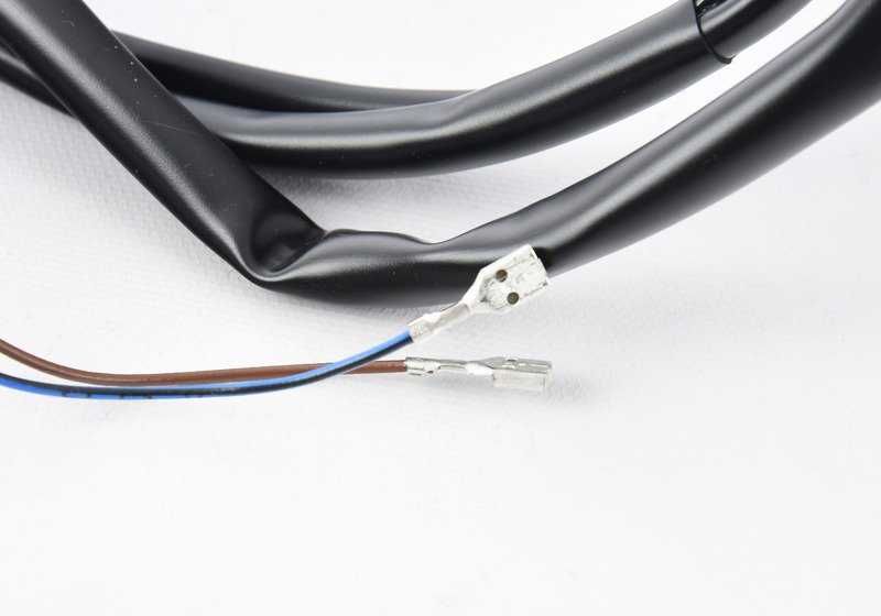 Cablaggio pilota posteriore per BMW E46, F30, F80 (OEM 61121244564). BMW originale