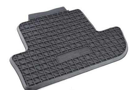 Alfombrillas de goma originales OEM 51472163803 para BMW F06, F12, F13, F06 xDrive, F12 xDrive, F13 xDrive. Antideslizantes, a medida y resistentes al agua. Juego trasero. Original BMW.