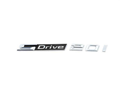 Emblema "S Drive 20i" OEM 51147406669 para BMW X1 F48. Original BMW.