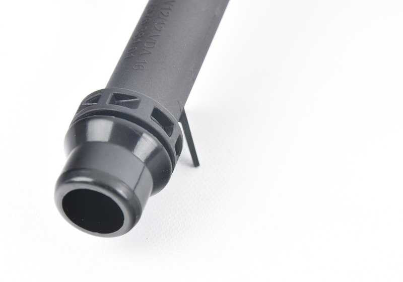 Tubo de entrada para intercooler OEM 17127634259 para BMW F15, F16. Original BMW.