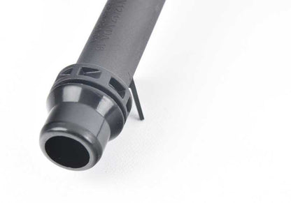 Tubo de entrada para intercooler OEM 17127634259 para BMW F15, F16. Original BMW.