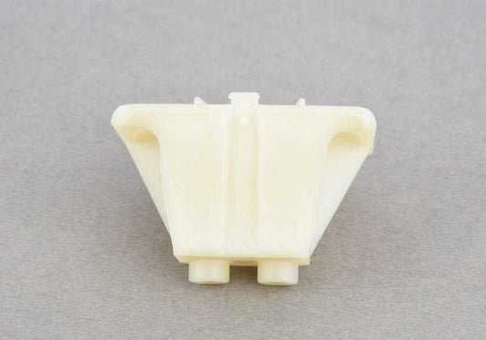 Elemento de fijación OEM 51217040549 para MINI R50, R53, R56, Clubman R55, Cabrio R52... y más. Original MINI.