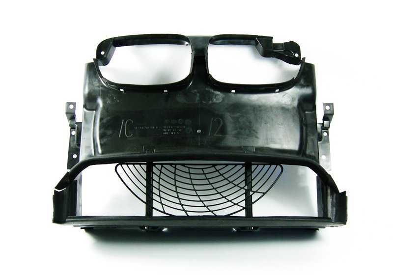 Conducto de aire delantero (OEM 51718268371) para BMW E46. Original BMW.
