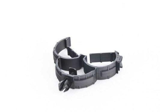 Soporte para manguera de refrigerante OEM 17127615464 para BMW F20, F21, F22, F23, F45, F46, F30, F31, F34, F32, F33, F36, F48, F39, F55, F56, F57, F54, F60. Original BMW.