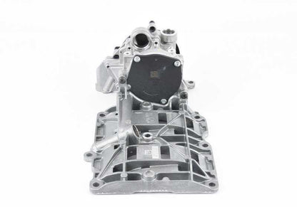 Pompe à vide OEM 11417810823 pour BMW F20, F21, F22, E90, E91, E92, E93, F30, F31, F34, F32, F33, F36, F07, F10, F11, E84, F25. BMW d'origine.