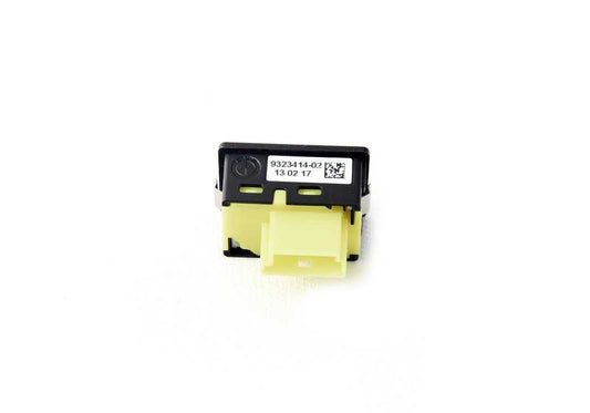Interruptor apertura tapa combustible OEM 61319323414 para BMW F45, G20, G21, G11, G12, F48, F39, G01, G05, G09, I01, I12, I15. Compatible con modelos híbridos y eléctricos. Original BMW.