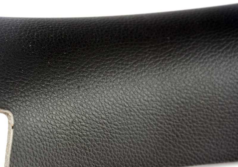 Blende A-Pilar derecha para BMW E64, E64N (OEM 51437074018). Original BMW.