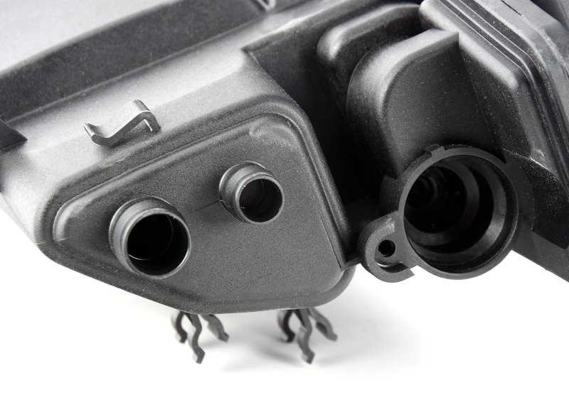 Filtro de carbón activo OEM 16132228450 para BMW E36 y Z3. Elimina vapores del sistema de combustible. Original BMW.