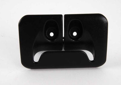 Embellecedor salida cinturón de seguridad OEM 52208267034 para BMW E46. Original BMW.