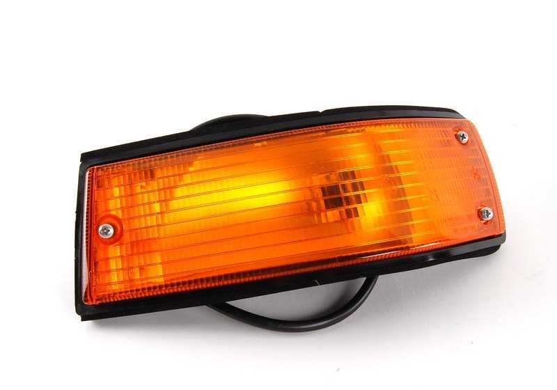 Intermitente derecho OEM 63131373298 para BMW E28. Original BMW.