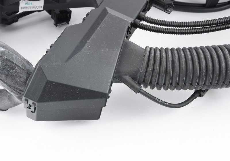 Juego de cables del motor para BMW E65, E66 (OEM 12517572881). Original BMW.