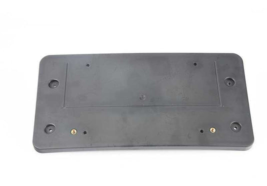 Soporte de matrícula OEM 51118057018 para BMW F22, F23. Compatible con versiones US/Japón. Original BMW.