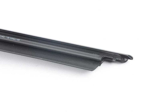 Moldura exterior ventanilla trasera derecha OEM 51377295572 para BMW F33, F83. Original BMW.