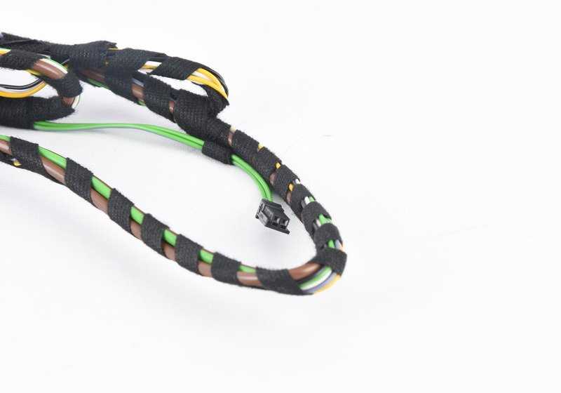 Heating / Air Conditioning Wiring Harness for BMW 3 Series E46, X3 E83 (OEM 61126910085). Original BMW.