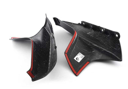 Splitter delantero M Performance en carbono OEM 51192449921 para BMW F90 M5 {JF01, JF02, JF03} (2017–2020). Mejora estética y aerodinámica. Solo compatible con spoiler trasero. Original BMW.
