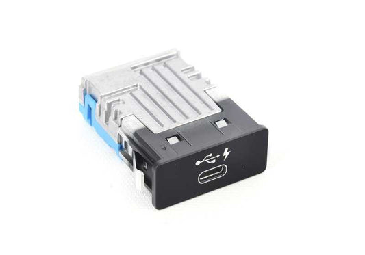 USB connection USB 84108711939 for BMW F40, F44, F45, F46, G42, G87, G20, G21, G28, G80, G22, G23, G26, G82, G83, F90, G30, G31, G38, G32, G11, G12, G12, F91, F93, G14, G15, G16, F48, F39, G01, G08, F97, G02, F98, G05, F95, G06, F96, G07, G29, I01, F55