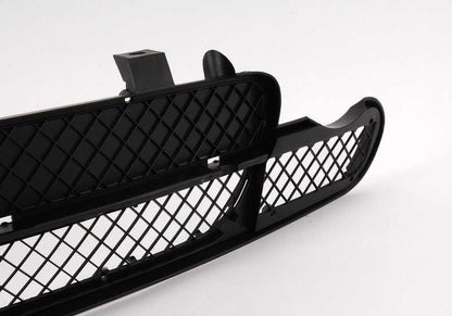 Rack anteriore (grill) OEM 51112492213 per la serie BMW 3 E46 (tutti i modelli compatibili: Berlina, Coupé, Touring, Compact, Cabrio). BMW originale.