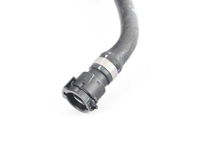 Manguera del refrigerante para BMW E70, E71 (OEM 17127589733). Original BMW.