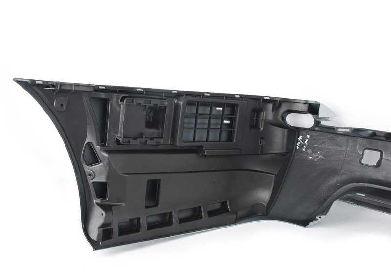 Paragolpes trasero imprimado OEM 51127894696 para BMW E39. Pieza original BMW.