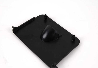 Cubierta derecha OEM 54211959982 para BMW Serie 3 E30. Original BMW