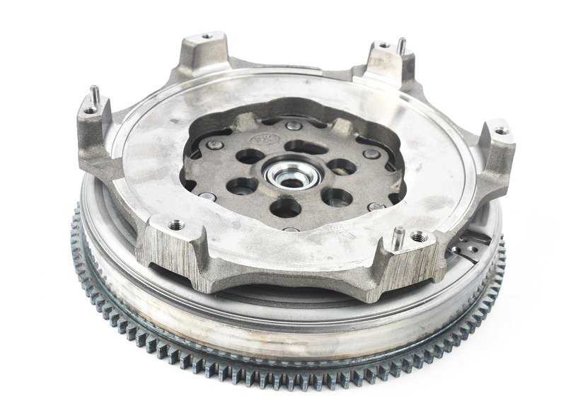 Volante bimasa OEM 21212283028 para BMW F87, F87N, F80, F80N, F82, F82N, F83, F83N. Original BMW.
