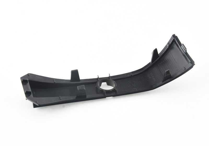 OEM 51137412426 front grid molding for BMW G32. Original BMW.