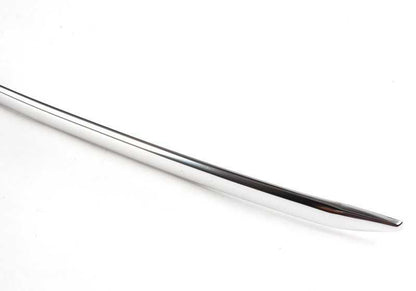 Moldura lateral derecha OEM 51131803506 para BMW 114 (modelos: 114, 1602, 1802, 2000, 2002, 2002 tii). Original BMW.