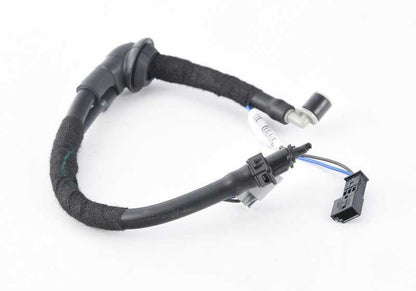 Tobera lavaparabrisas trasera con tubo OEM 63257350771 para BMW F15, F85. Original BMW.