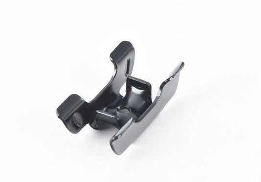 Soporte metálico OEM 18211246056 para BMW E30, E12, E28, E24. Pieza original BMW. Ideal para fijaciones en la zona del maletero o sistema de escape según el modelo.