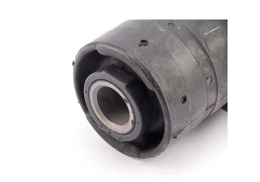 Silentblock de goma OEM 33311094036 para BMW Serie 5 E39. Compatible con el soporte del eje trasero. Original BMW.