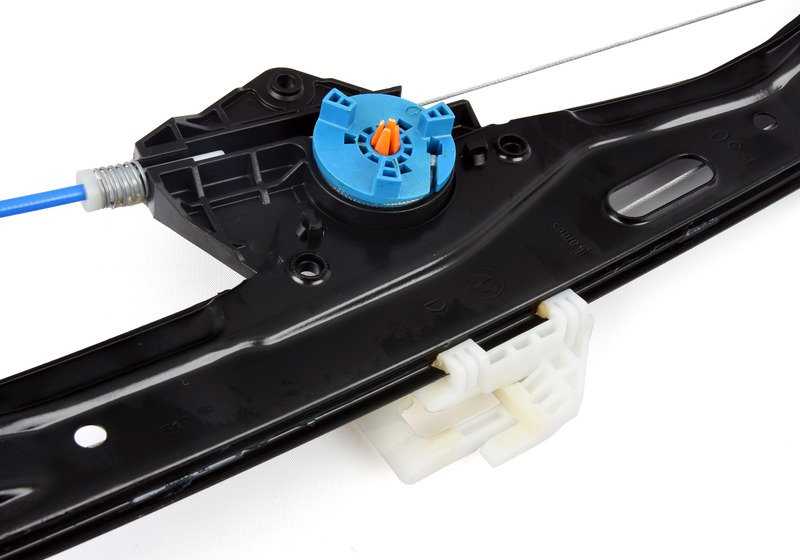 RIGHT FRONT CURRENS WITHOUT MOTOR OEM 51337281886 FOR BMW 3 {F30N, F30N, F31, F31N, F35, F35N, F80, F80N}. Original BMW.