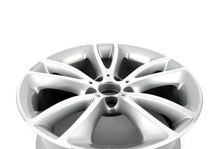 Llantas de aleación BMW diseño V-radio 366 19" OEM 36116794690 para BMW F10, F10N, F11, F11N, F18, F18N, F06, F06N, F12, F12N, F13, F13N. Original BMW.