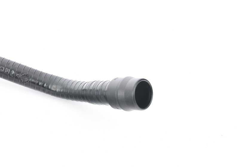 Tubo de ventilación del depósito OEM 13908602280 para BMW F20 y F21 M135i. Compatible con modelos manual y automático (2012-2016). Original BMW.