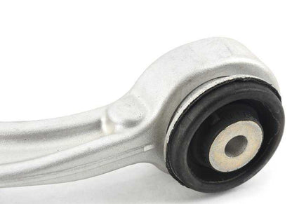 Brazos de suspensión delanteros superiores con corrección de caída derecha OEM 31126790976 para BMW E70, E71. Original BMW.