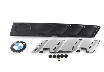 Rejilla decorativa derecha imprimada con marco cromado OEM 51130031456 para BMW E36, Z3. Original BMW.