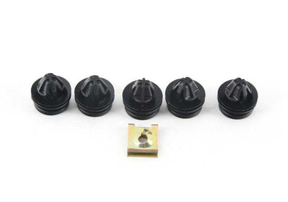 Rejilla decorativa derecha imprimada con marco cromado OEM 51130031456 para BMW E36, Z3. Original BMW.
