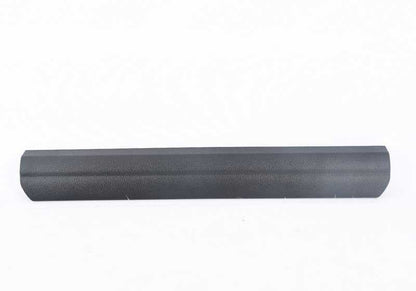 Moldura embellecedora interior entrada delantera OEM 51477358063 para BMW F10, F11. Original BMW.