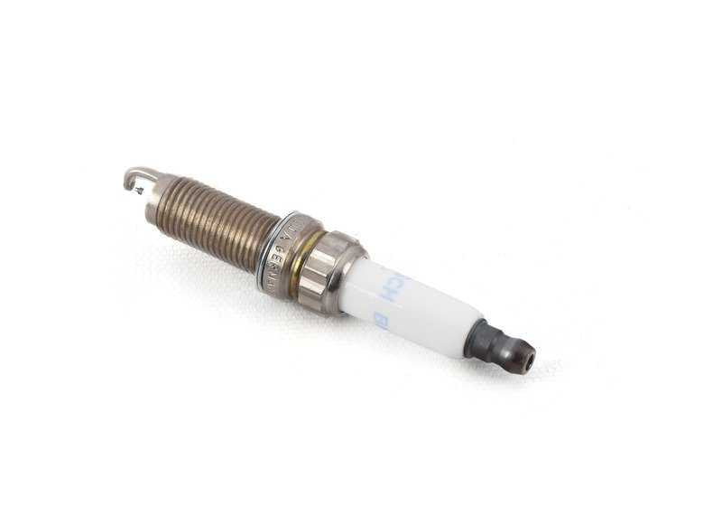 Bouche d'allumage d'allumage à haute puissance 12120040581 pour BMW F07, F10, F11, F06, F12, F13, F01, F02, F15, F16. BMW d'origine.
