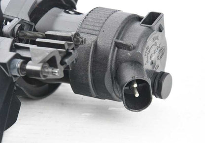 Faro antiniebla derecho OEM 63178379684 para BMW Serie 7 E65, E66, E67. Original BMW.