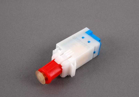 Interruptor de embrague OEM 61318381612 para BMW E36, E46, E39, E53, Z3. Original BMW.