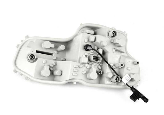 Porta lámparas trasero izquierdo OEM 63217370291 para BMW F22, F23, F87. Compatible con versiones 218d, 218i. Repuesto original BMW. Ideal si no funciona una luz trasera o hay fallo eléctrico.