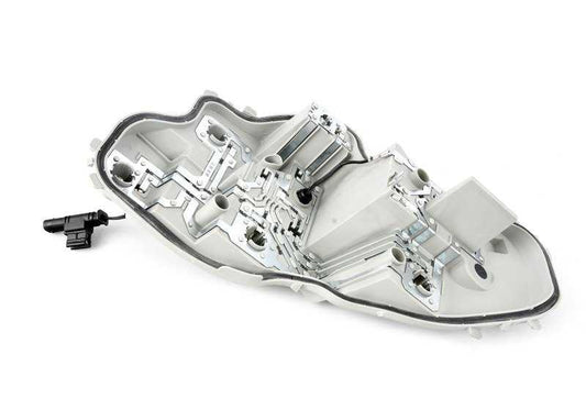 Porta lámparas trasero izquierdo OEM 63217370291 para BMW F22, F23, F87. Compatible con versiones 218d, 218i. Repuesto original BMW. Ideal si no funciona una luz trasera o hay fallo eléctrico.